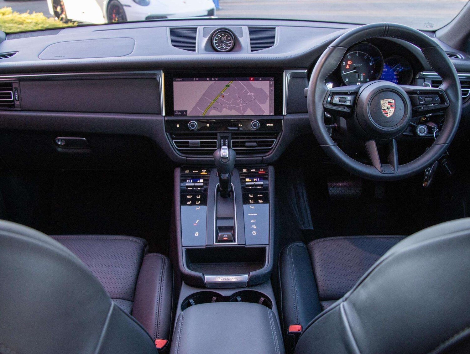 Used Porsche Macan for sale - 77000247: Photo 9