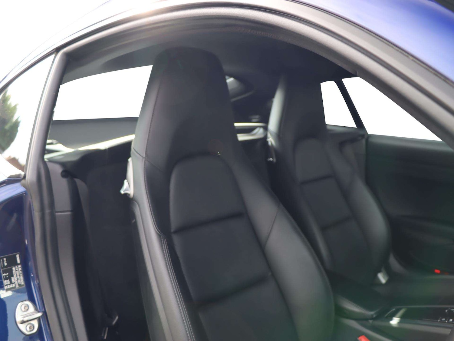 Used Porsche Cayman 2021 for sale - 78119288: Photo 17