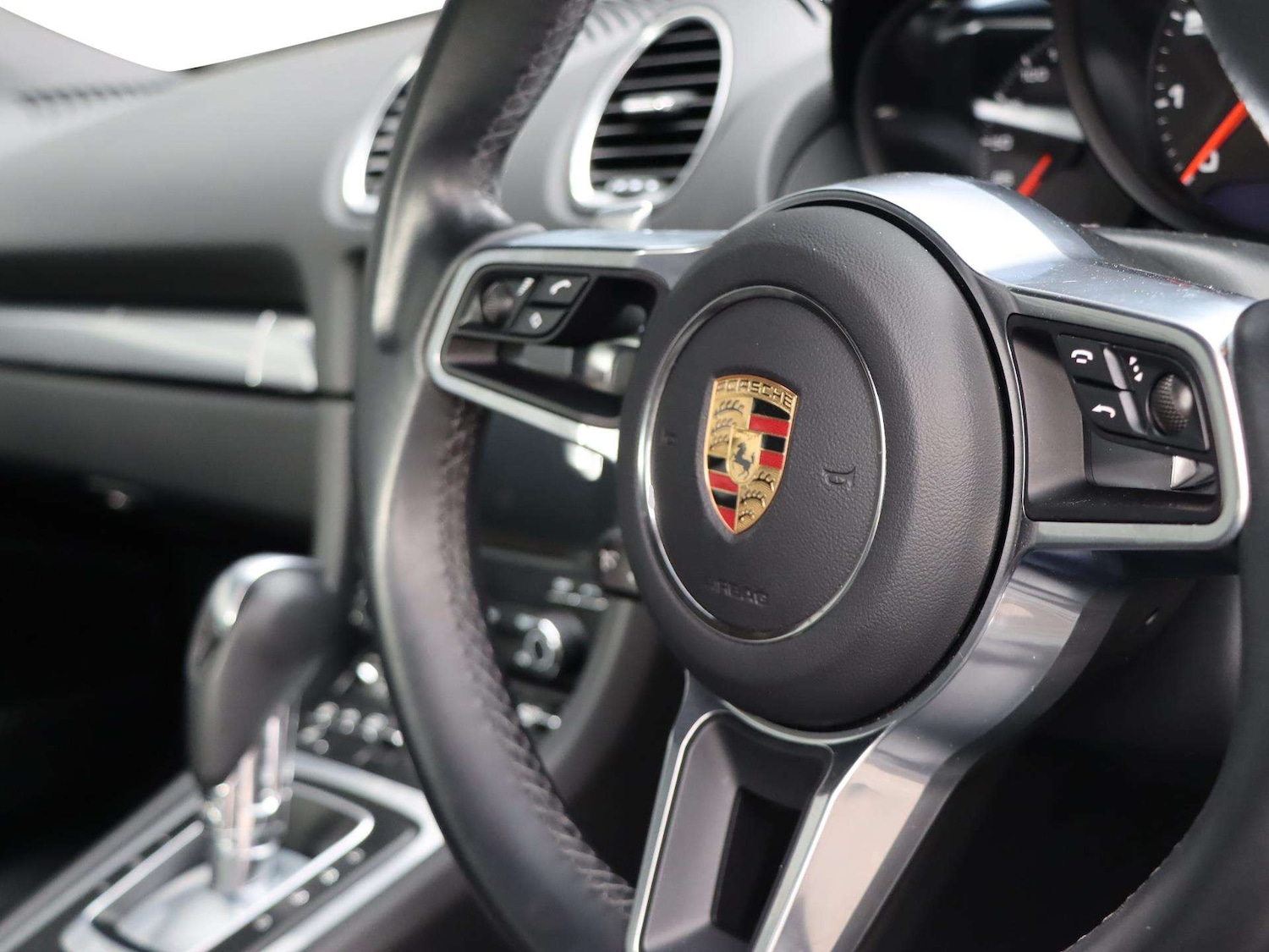 Used Porsche Cayman 2021 for sale - 78119288: Photo 21