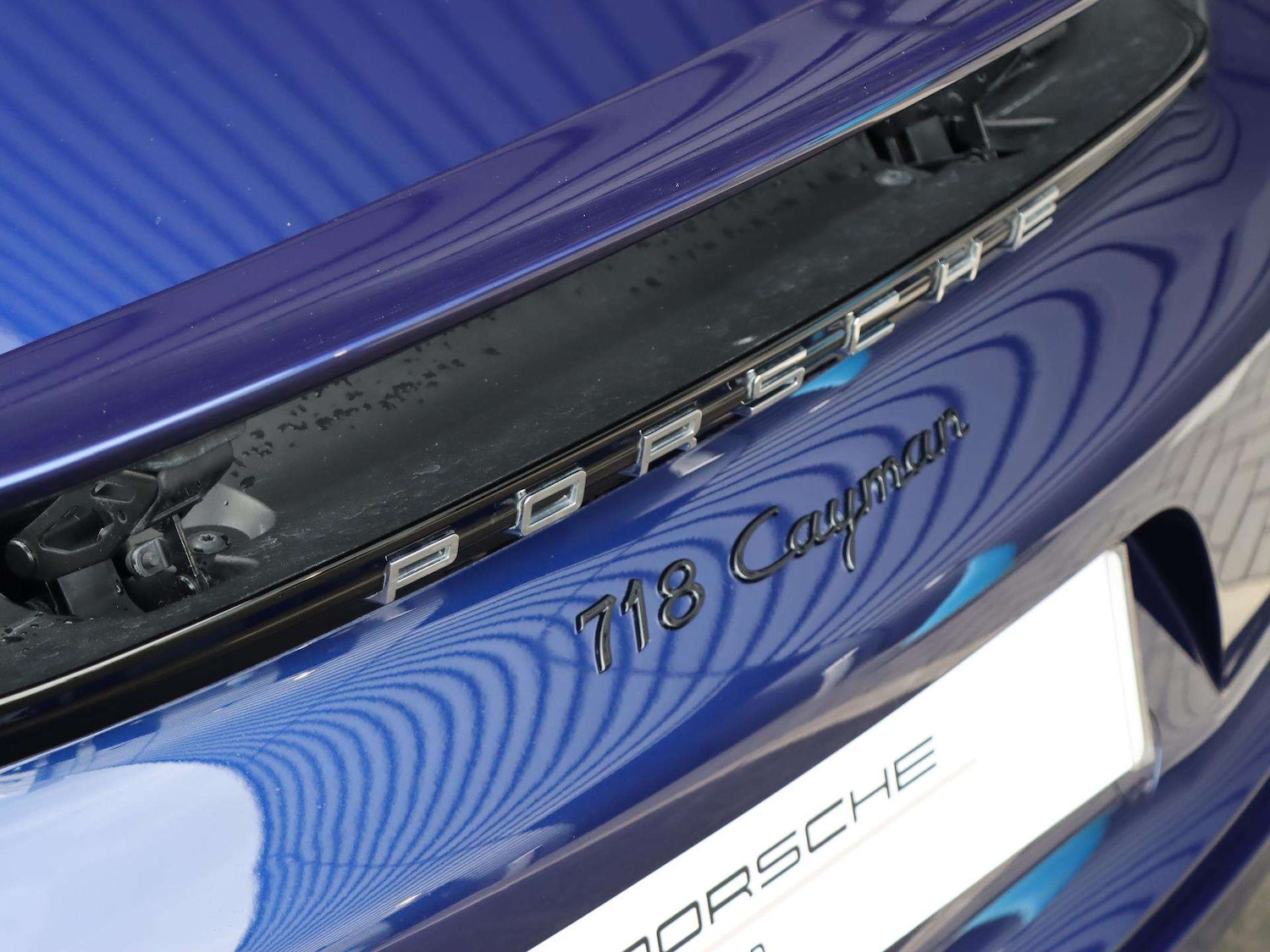 Used Porsche Cayman 2021 for sale - 78119288: Photo 31