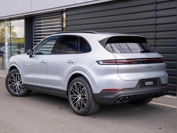 Used Porsche Cayenne 2025 for sale - 74911072: Photo