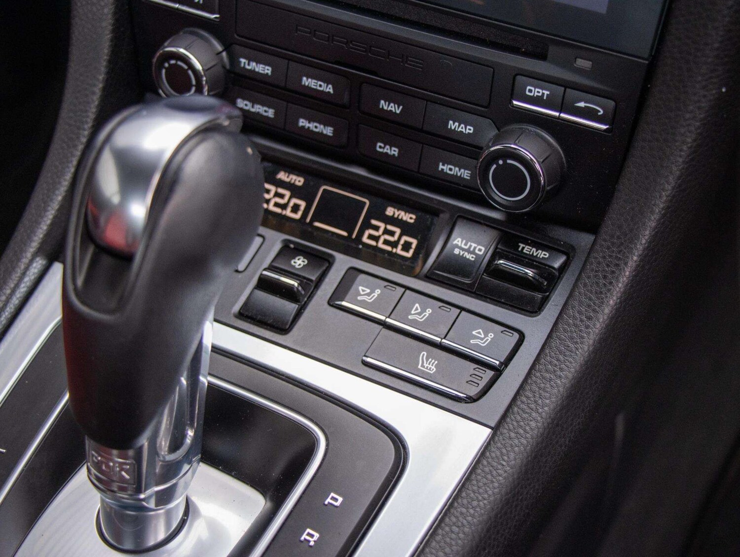 Used Porsche Cayman 2023 for sale - 76553240: Photo 25