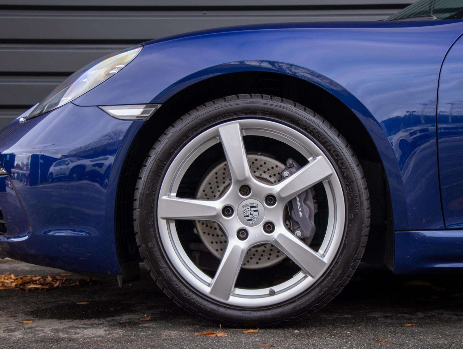 Used Porsche Cayman 2023 for sale - 76553240: Photo 29