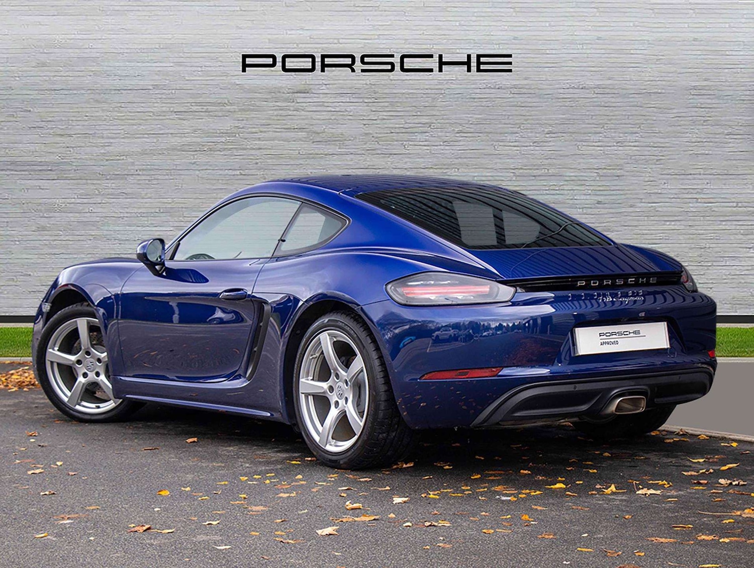 Used Porsche Cayman 2023 for sale - 76553240: Photo 3