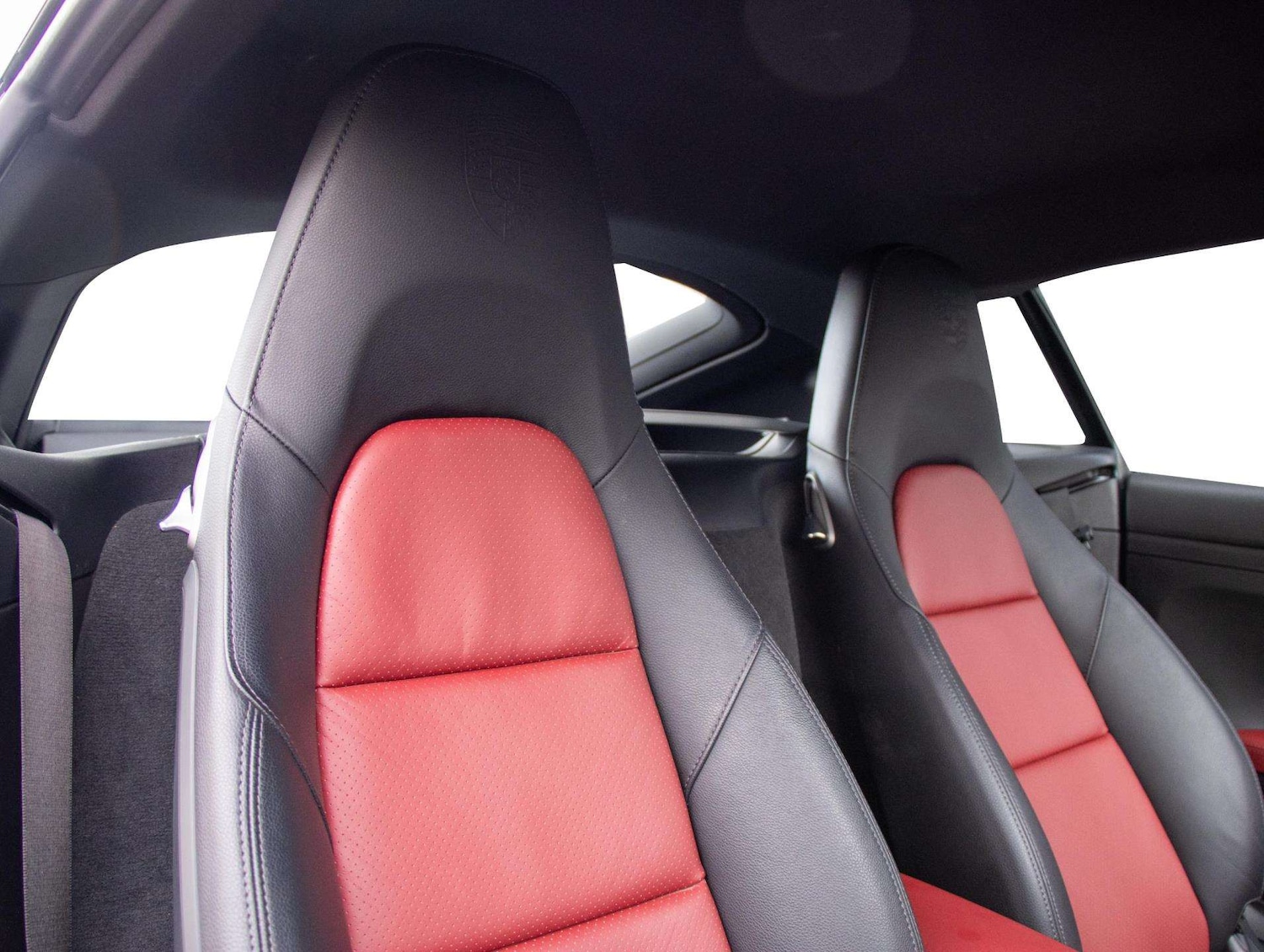 Used Porsche Cayman 2023 for sale - 76553240: Photo 8