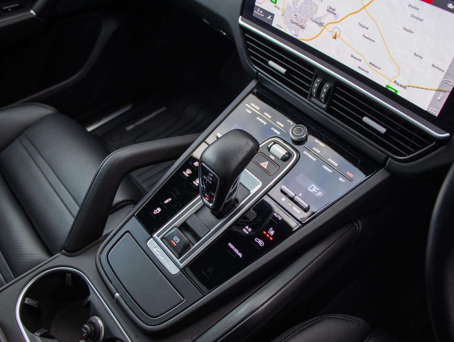 Used Porsche Cayenne 2025 for sale - 76421179: Photo 12