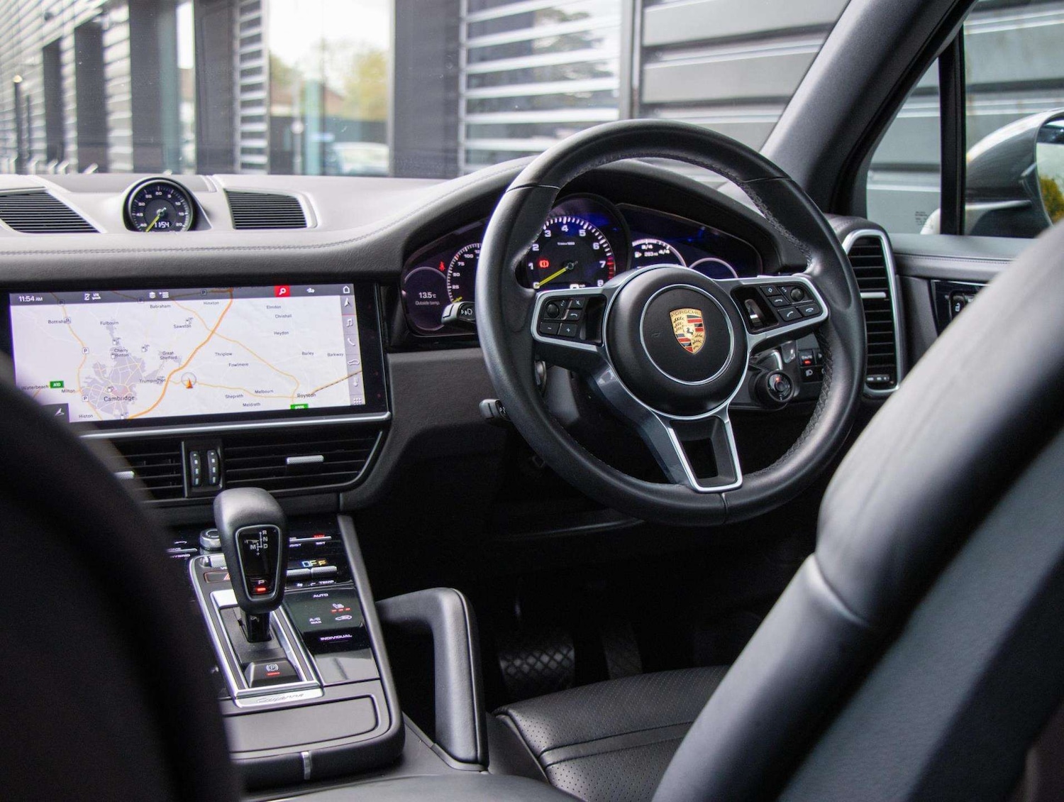 Used Porsche Cayenne 2025 for sale - 76421179: Photo 14