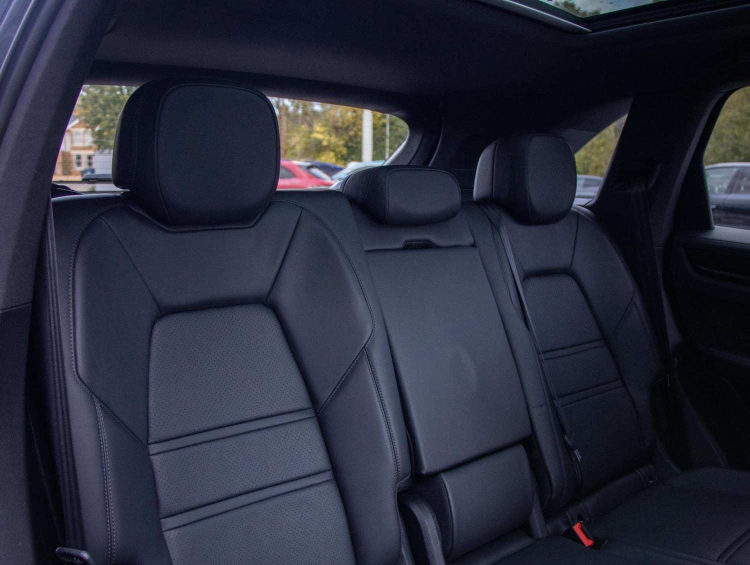 Used Porsche Cayenne 2025 for sale - 76421179: Photo 23