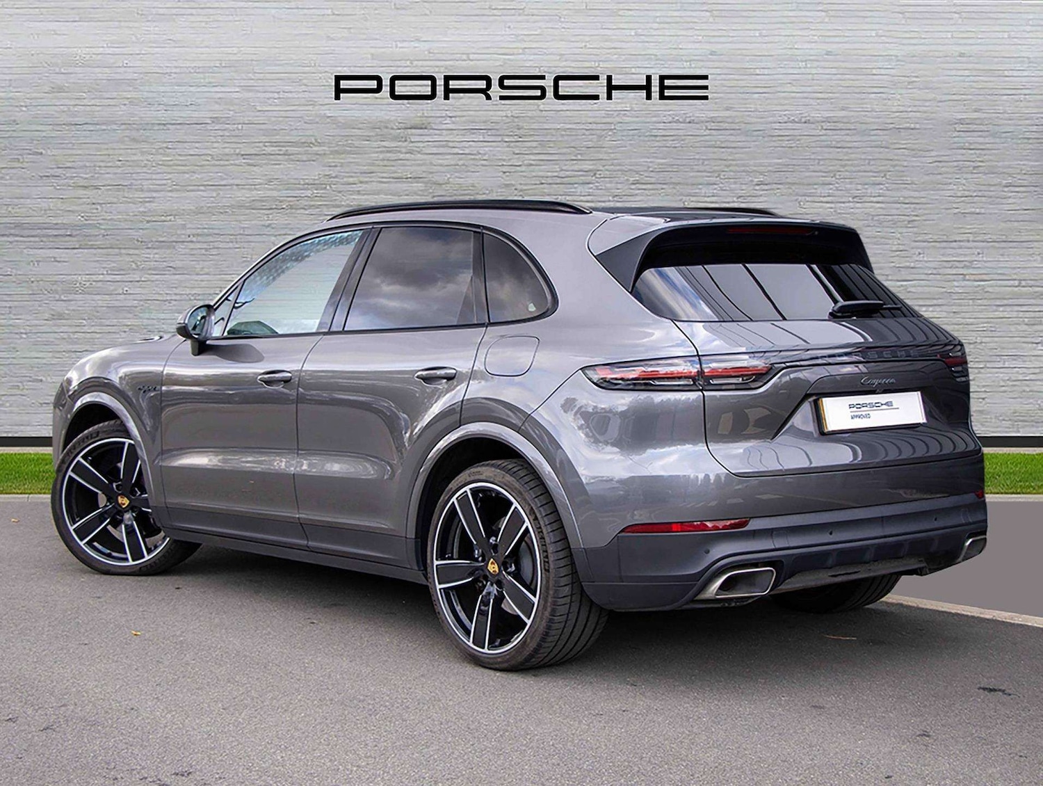 Used Porsche Cayenne 2025 for sale - 76421179: Photo 3
