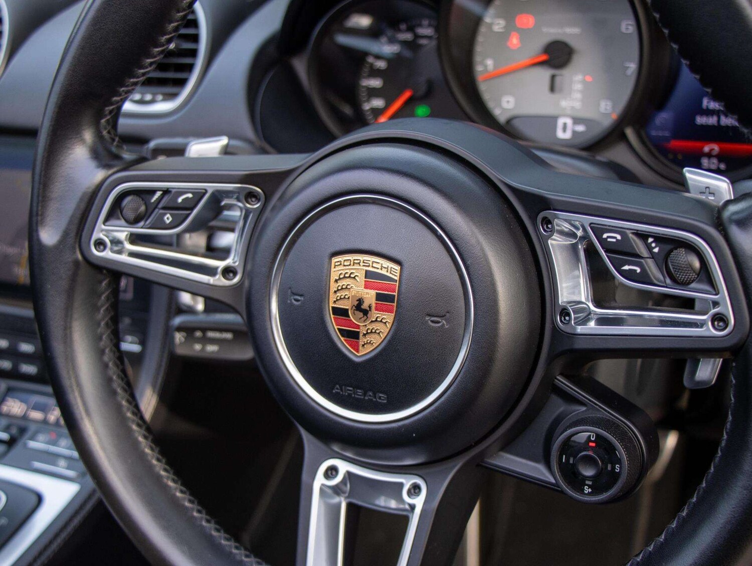 Used Porsche Boxster 2016 for sale - 77615397: Photo 13