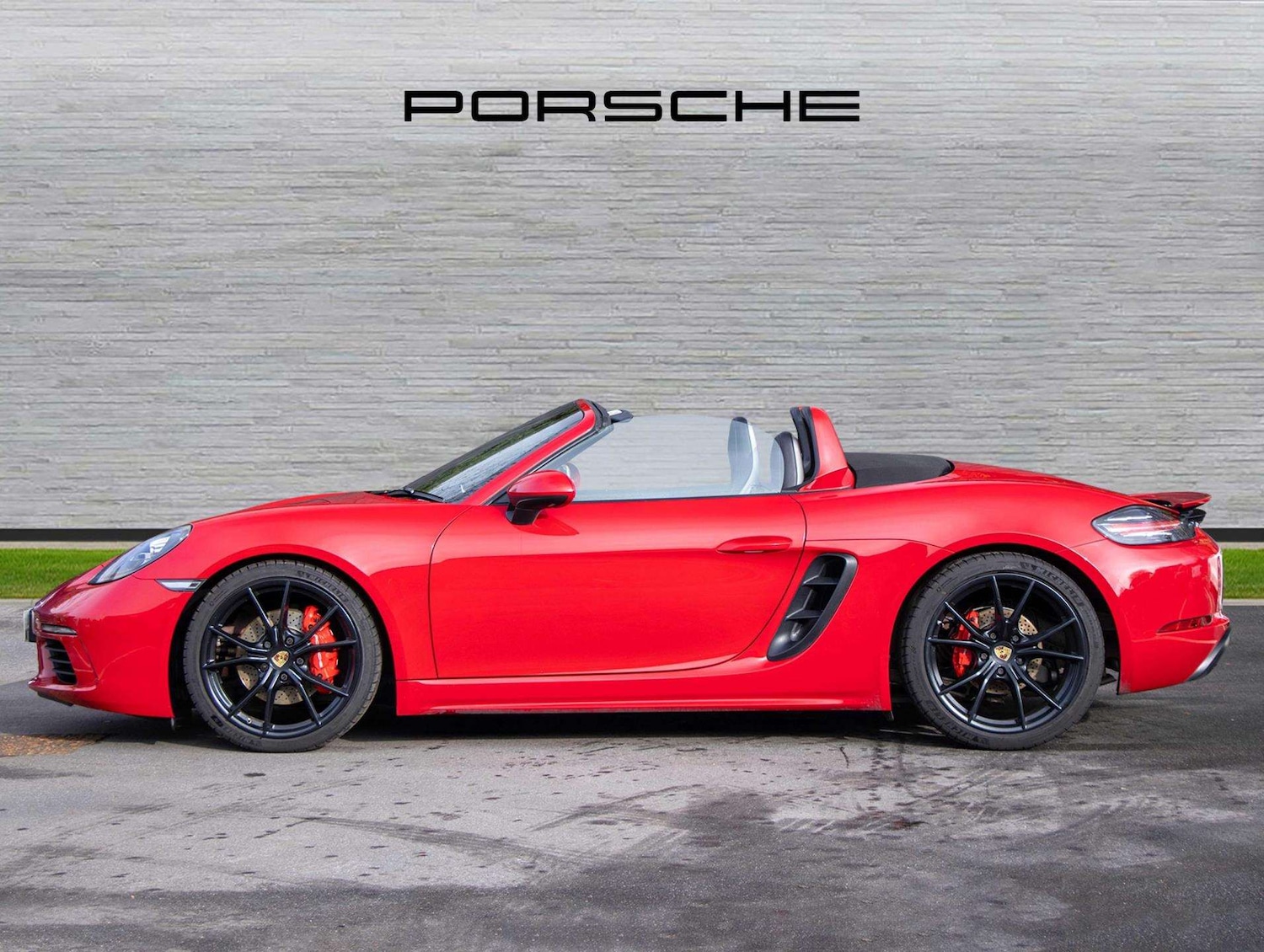 Used Porsche Boxster 2016 for sale - 77615397: Photo 2
