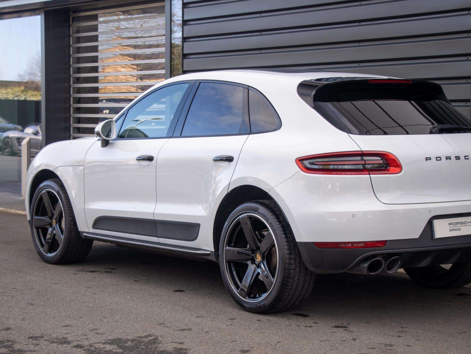 Used Porsche Macan 2017 for sale - 76648911: Photo 20