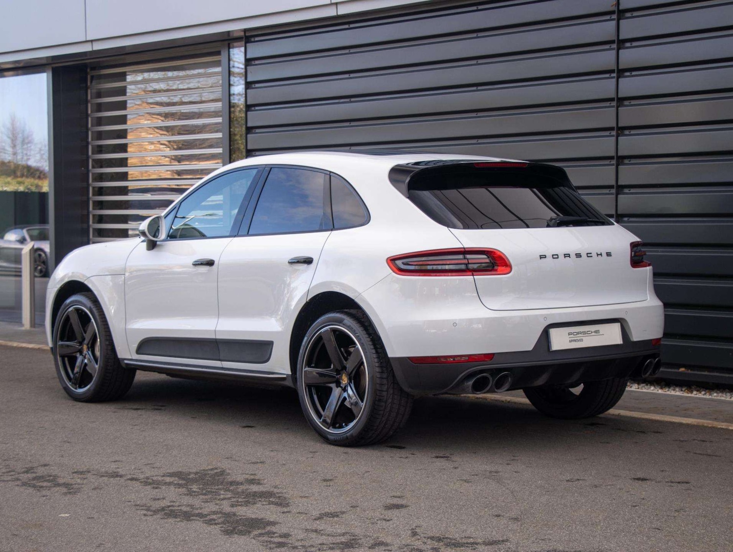 Used Porsche Macan 2017 for sale - 76648911: Photo 21