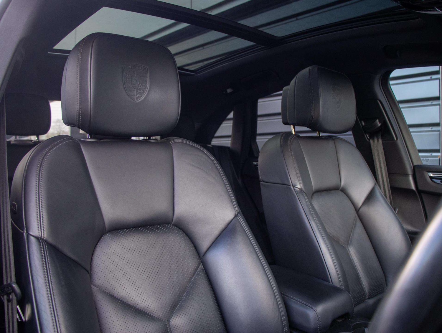 Used Porsche Macan 2017 for sale - 76648911: Photo 7