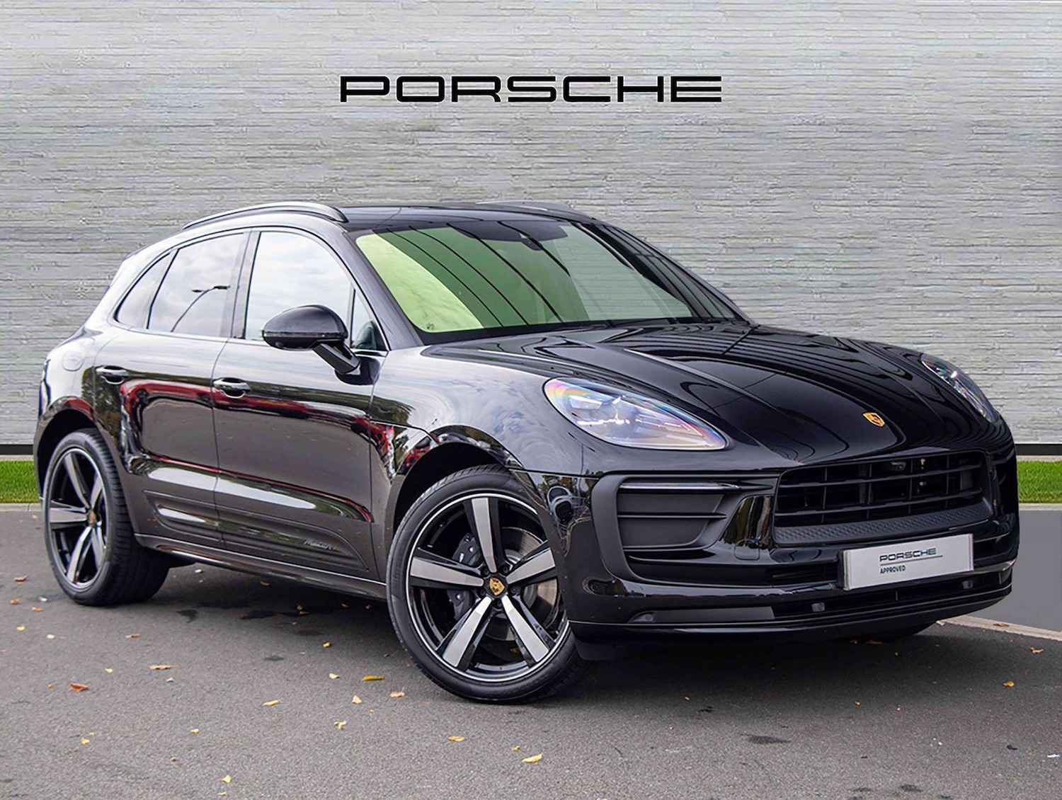 Used Porsche Macan 2025 for sale - 76286238: Photo 1