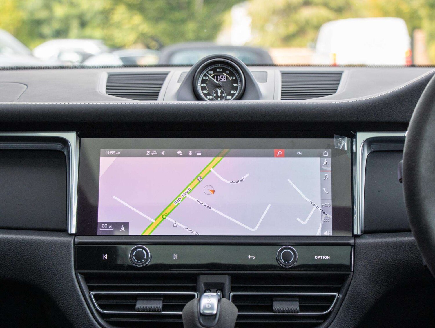 Used Porsche Macan 2025 for sale - 76286238: Photo 28