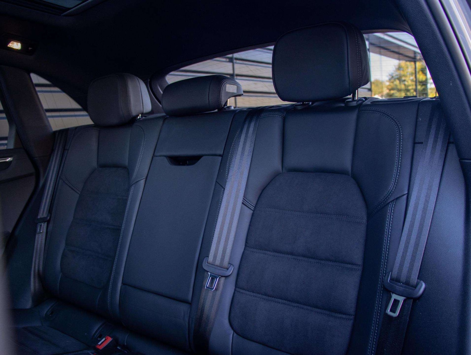 Used Porsche Macan 2021 for sale - 76624666: Photo 28