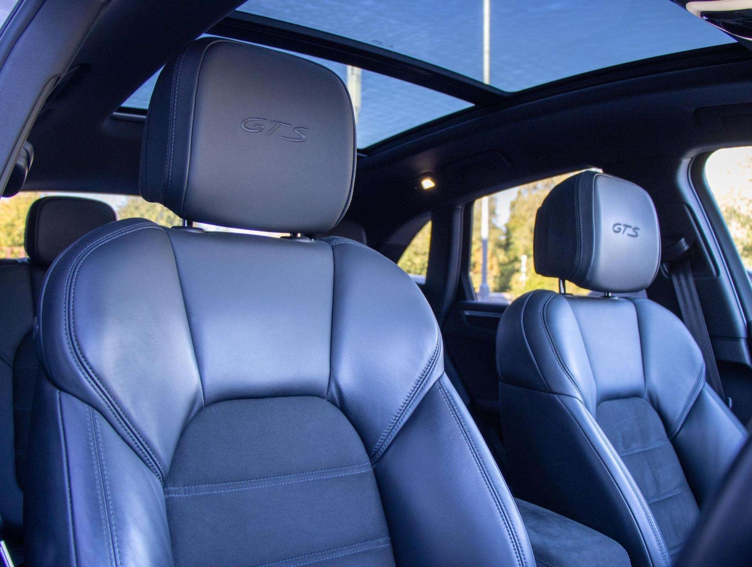 Used Porsche Macan 2021 for sale - 76624666: Photo 8