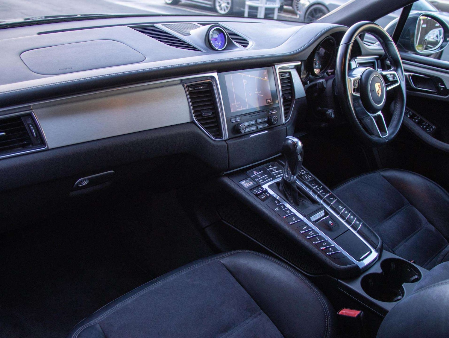 Used Porsche Macan 2016 for sale - 76421091: Photo 10