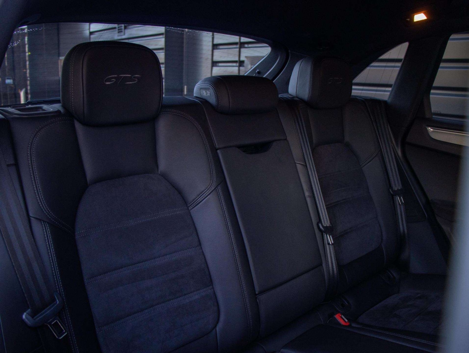 Used Porsche Macan 2016 for sale - 76421091: Photo 26