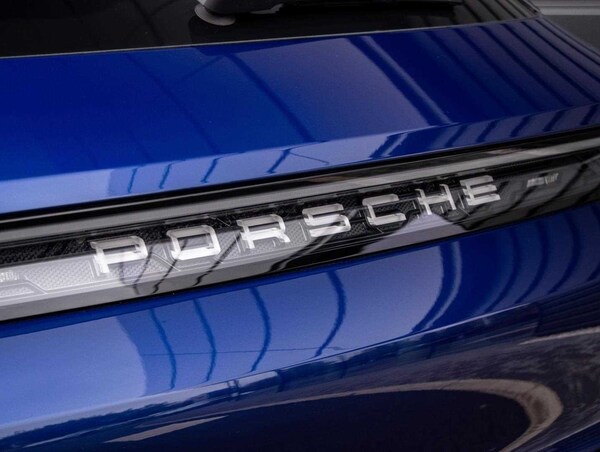 Used Porsche Taycan 2024 for sale - 73814075: Photo 21