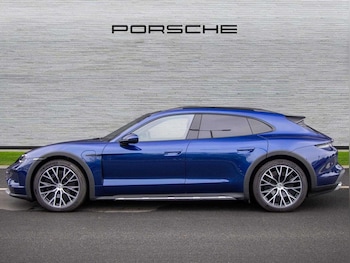 Used Porsche Taycan 2024 for sale - 73814075: Photo