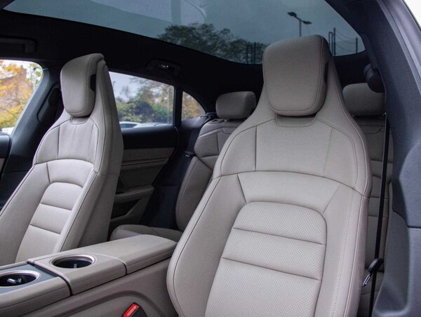 Used Porsche Taycan 2024 for sale - 73814075: Photo 32
