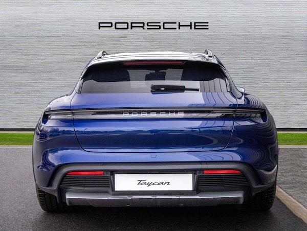 Used Porsche Taycan 2024 for sale - 73814075: Photo 6