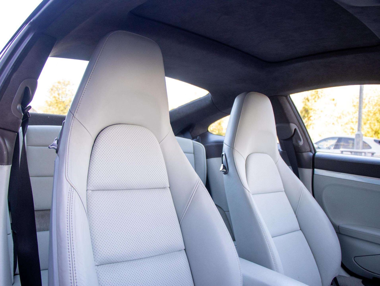 Used Porsche 911 2012 for sale - 76648952: Photo 10