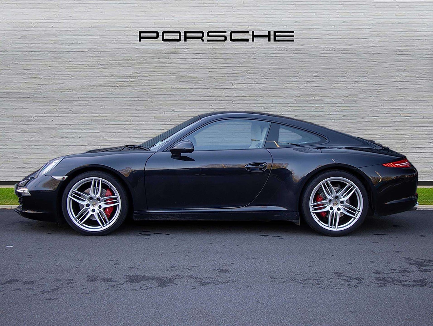 Used Porsche 911 2012 for sale - 76648952: Photo 2