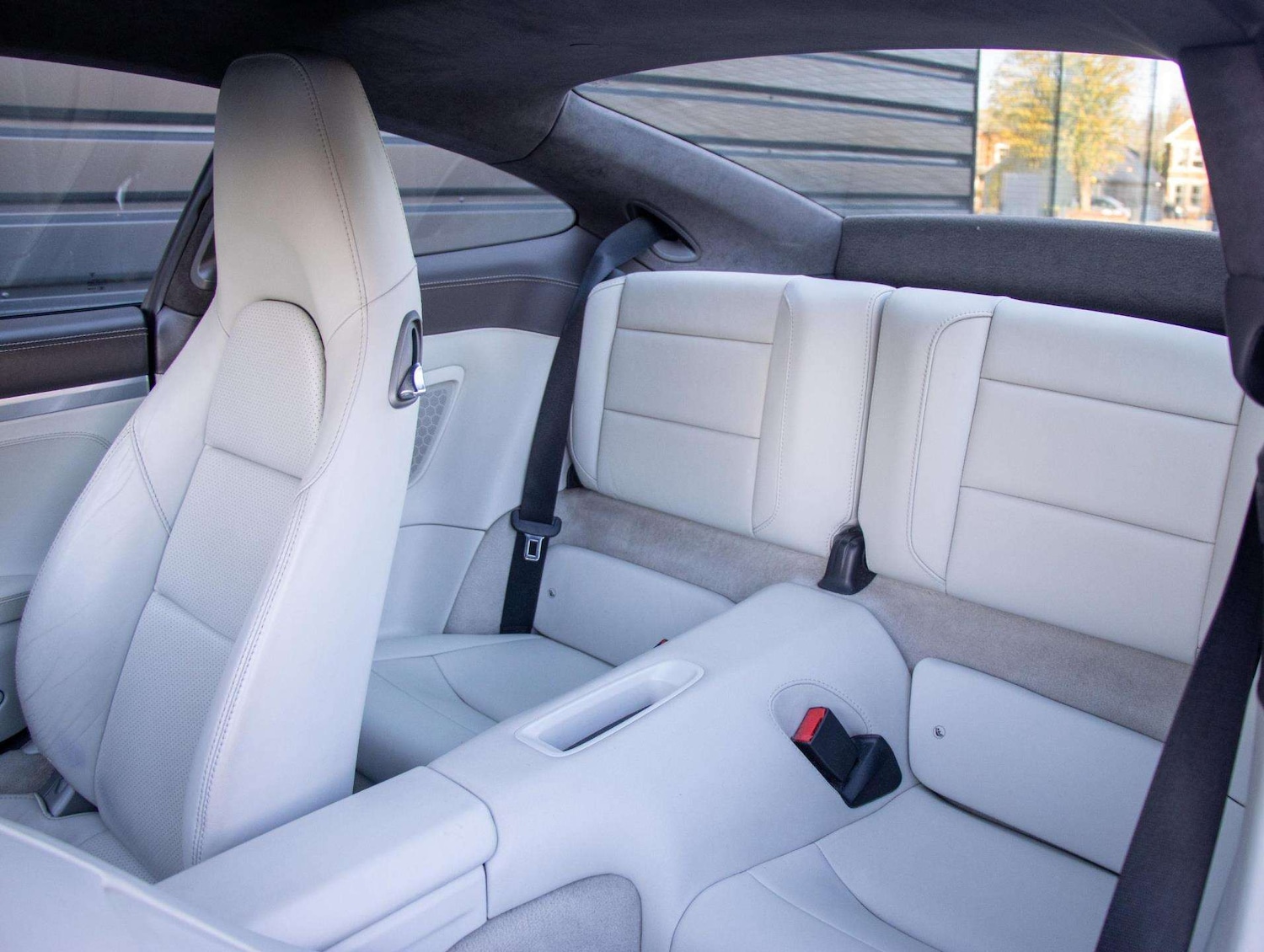 Used Porsche 911 2012 for sale - 76648952: Photo 27