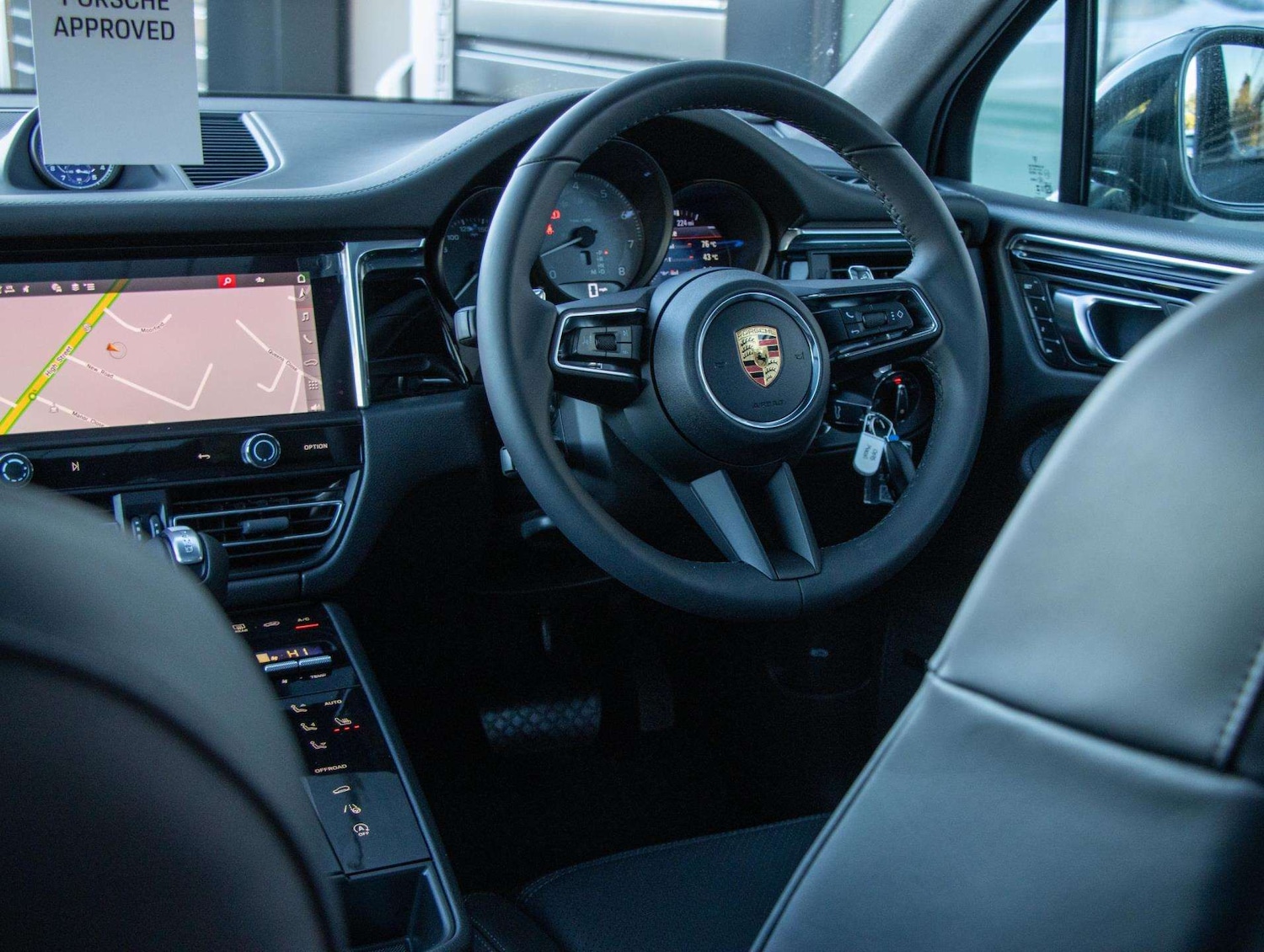 Used Porsche Macan 2025 for sale - 77158557: Photo 29