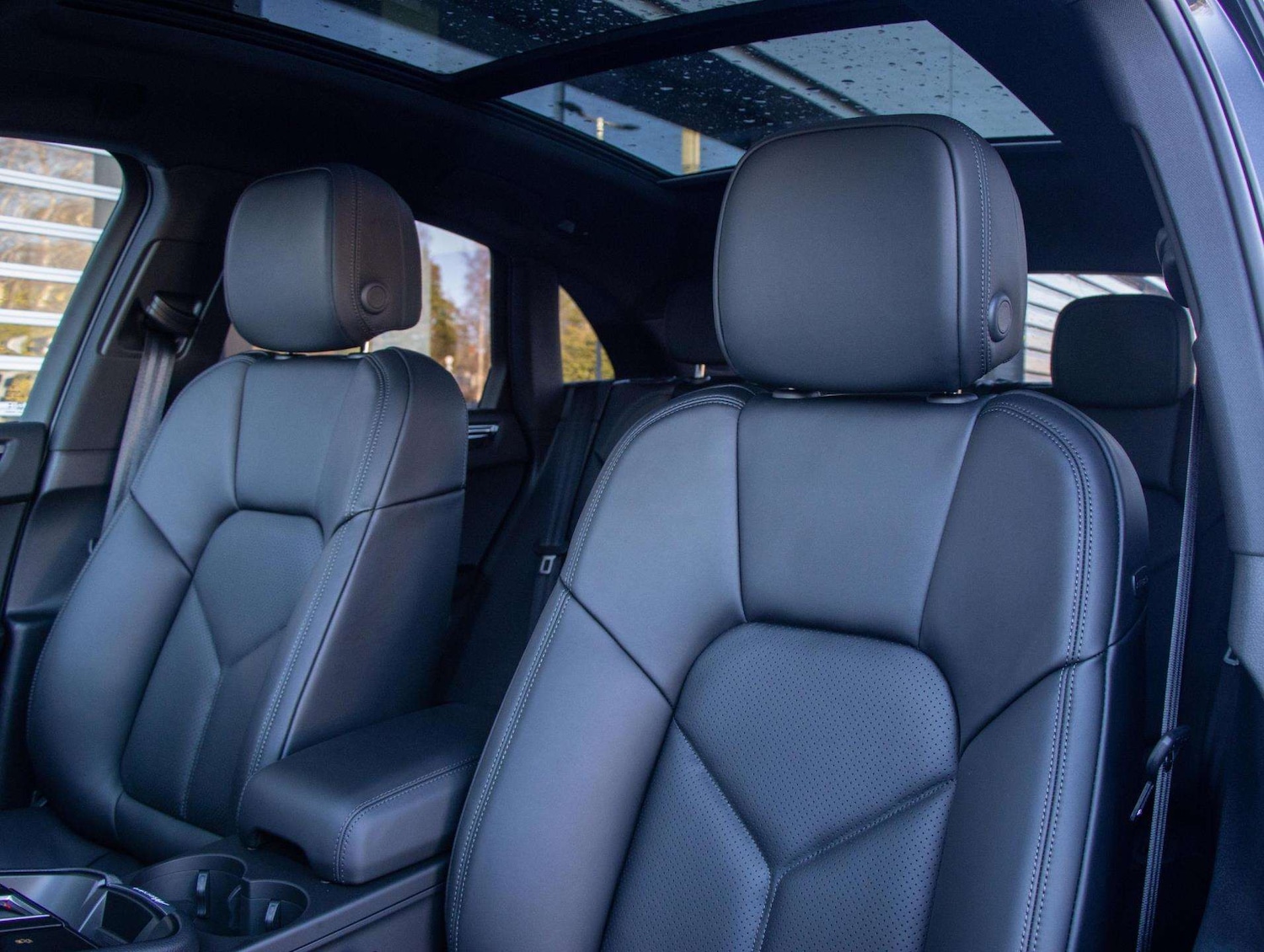 Used Porsche Macan 2025 for sale - 77158557: Photo 32