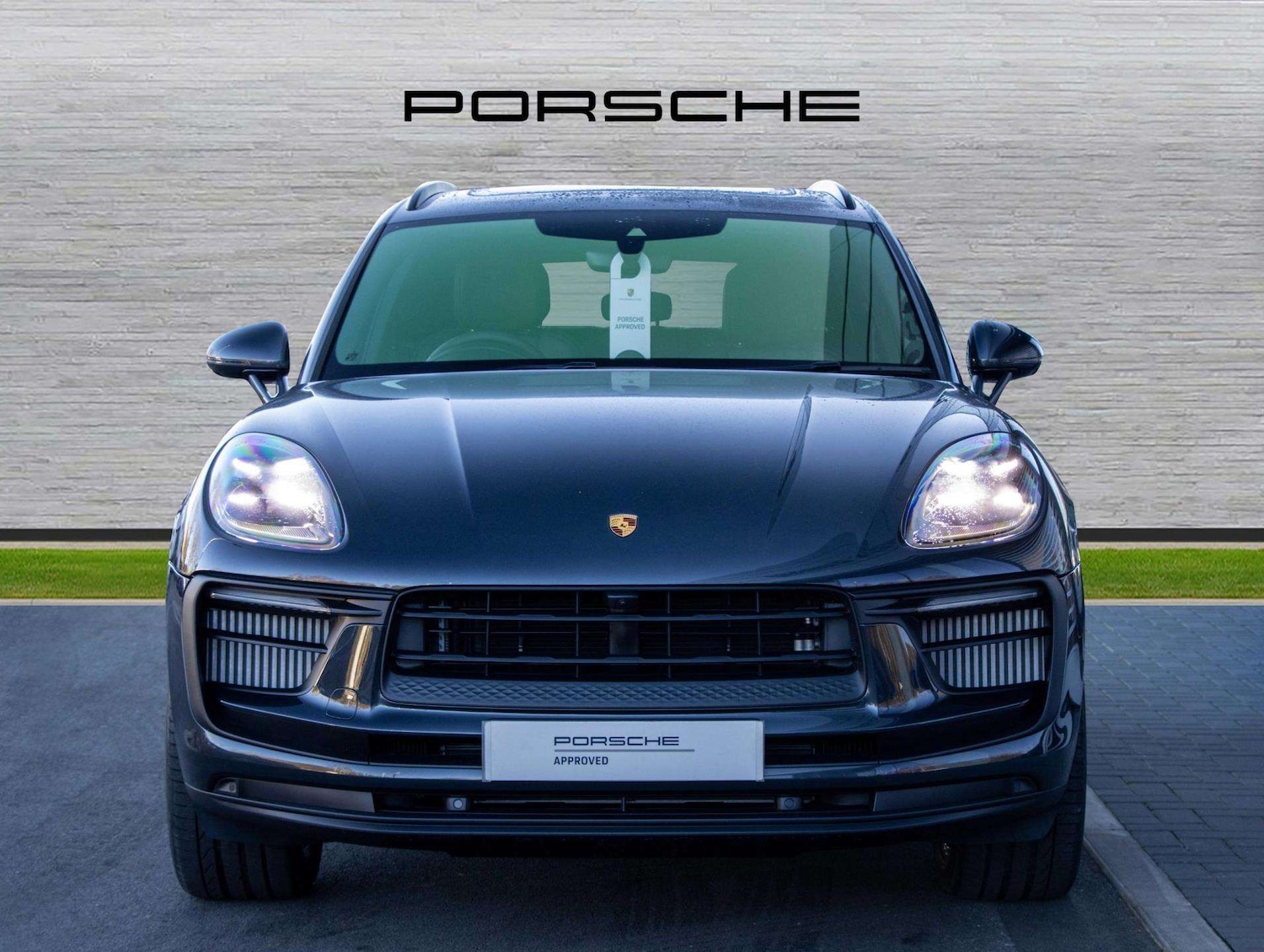 Used Porsche Macan 2025 for sale - 77158557: Photo 6