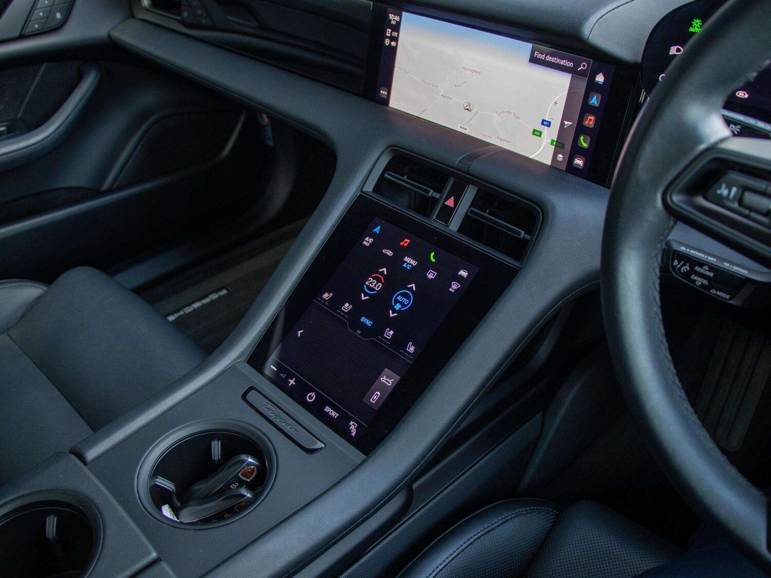 Used Porsche Taycan 2022 for sale - 77686461: Photo 11