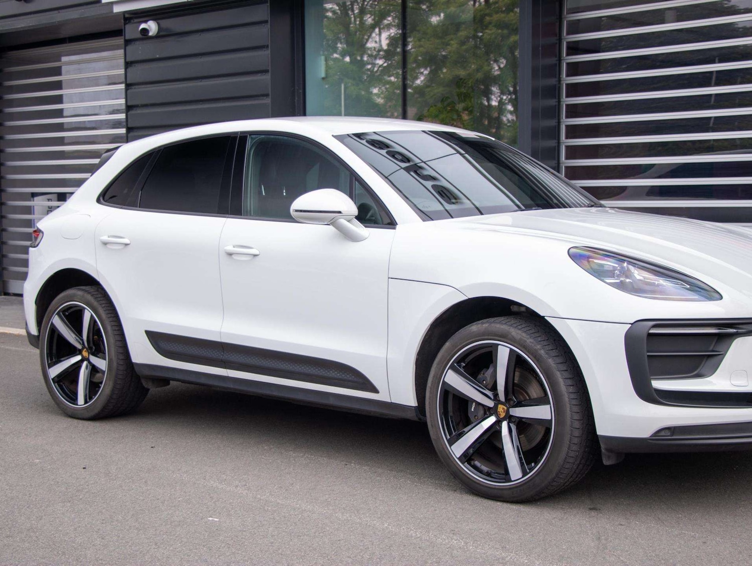 Used Porsche Macan 2021 for sale - 76774245: Photo 18