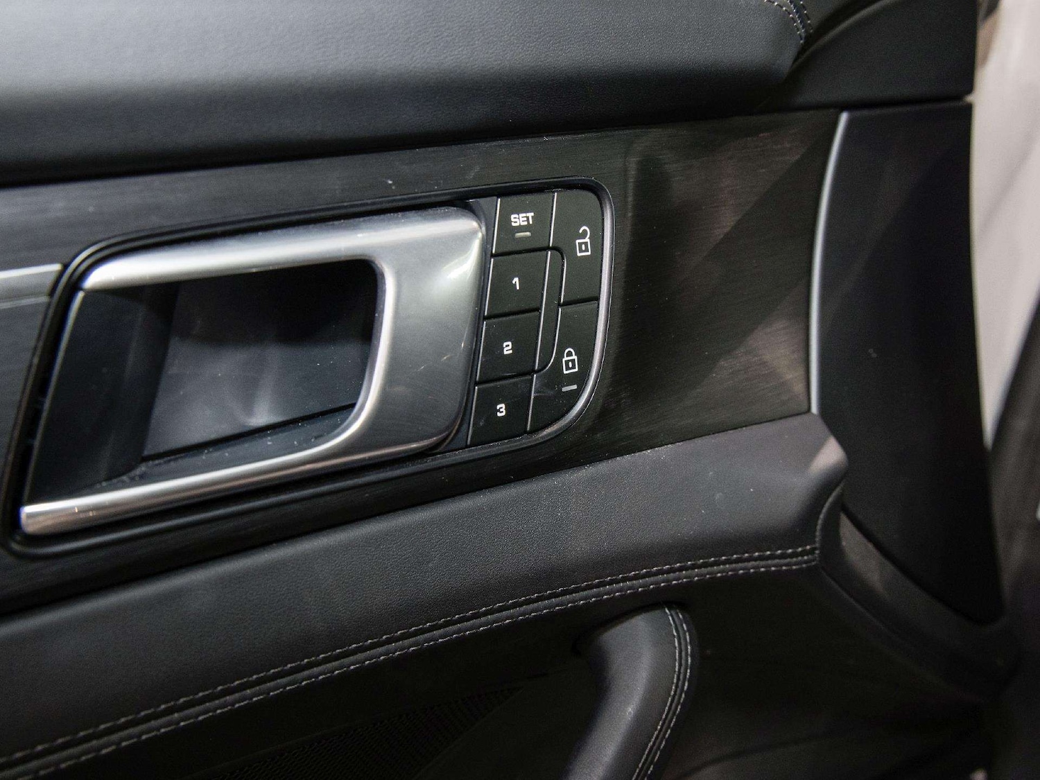 Used Porsche Panamera 2023 for sale - 77540759: Photo 17