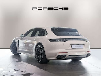 Used Porsche Panamera 2023 for sale - 77540759: Photo