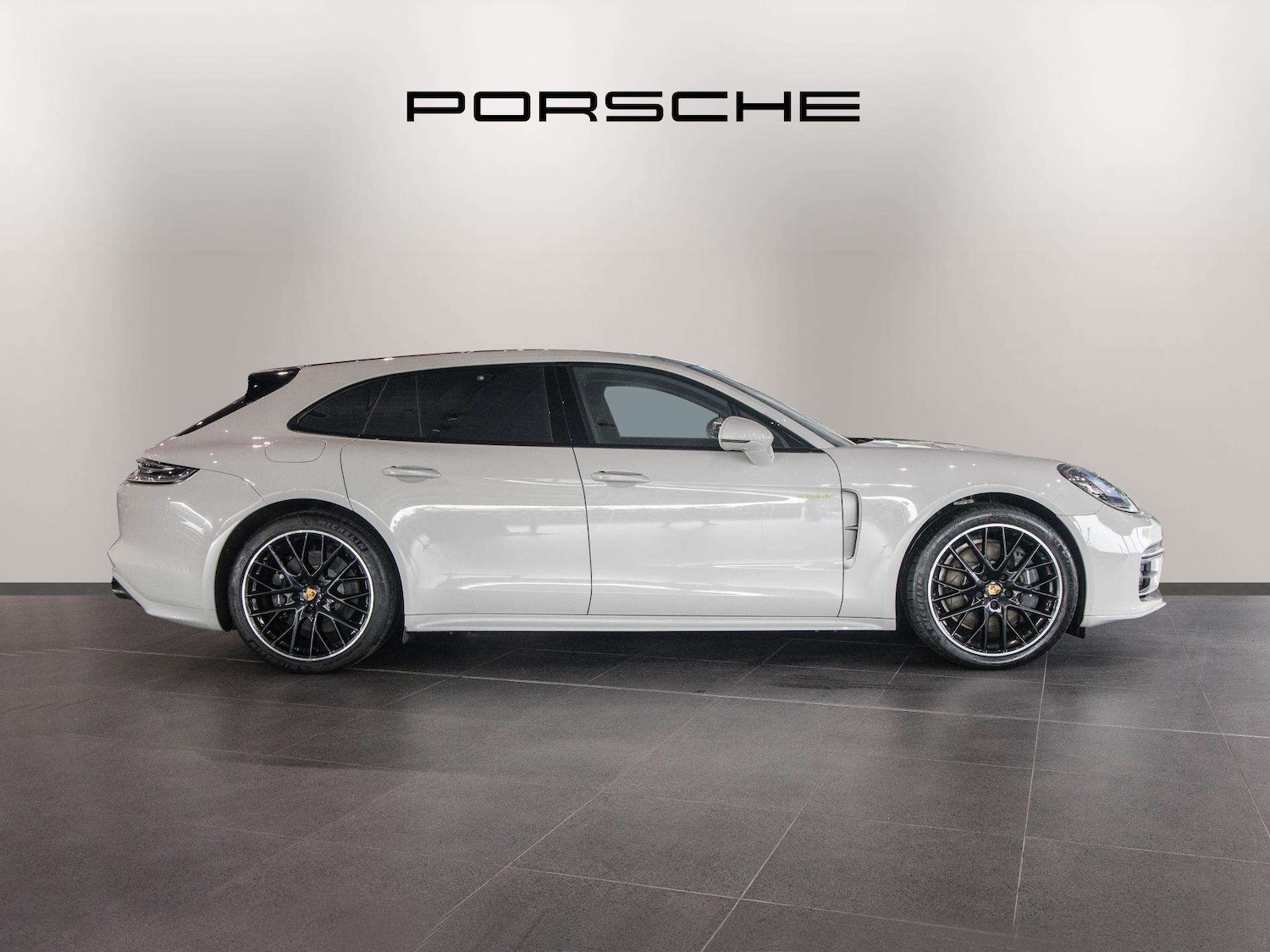 Used Porsche Panamera 2023 for sale - 77540759: Photo 5