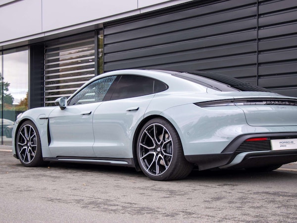 Used Porsche Taycan 2025 for sale - 76286308: Photo 20