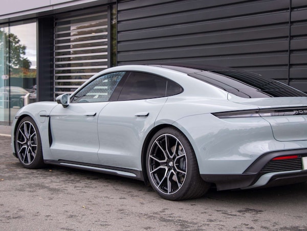 Used Porsche Taycan 2025 for sale - 76286308: Photo 21