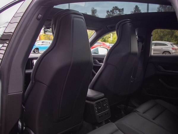 Used Porsche Taycan 2025 for sale - 76286308: Photo 28