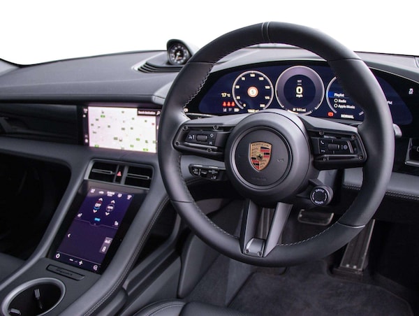 Used Porsche Taycan 2025 for sale - 76286308: Photo 9
