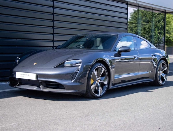 Used Porsche Taycan 2020 for sale - 75202196: Photo 17