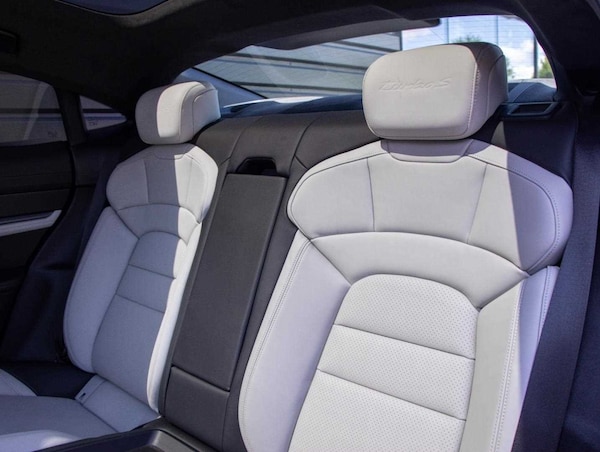 Used Porsche Taycan 2020 for sale - 75202196: Photo 30