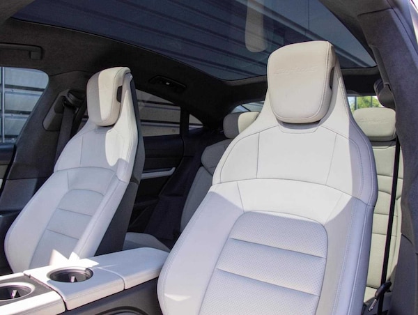 Used Porsche Taycan 2020 for sale - 75202196: Photo 31