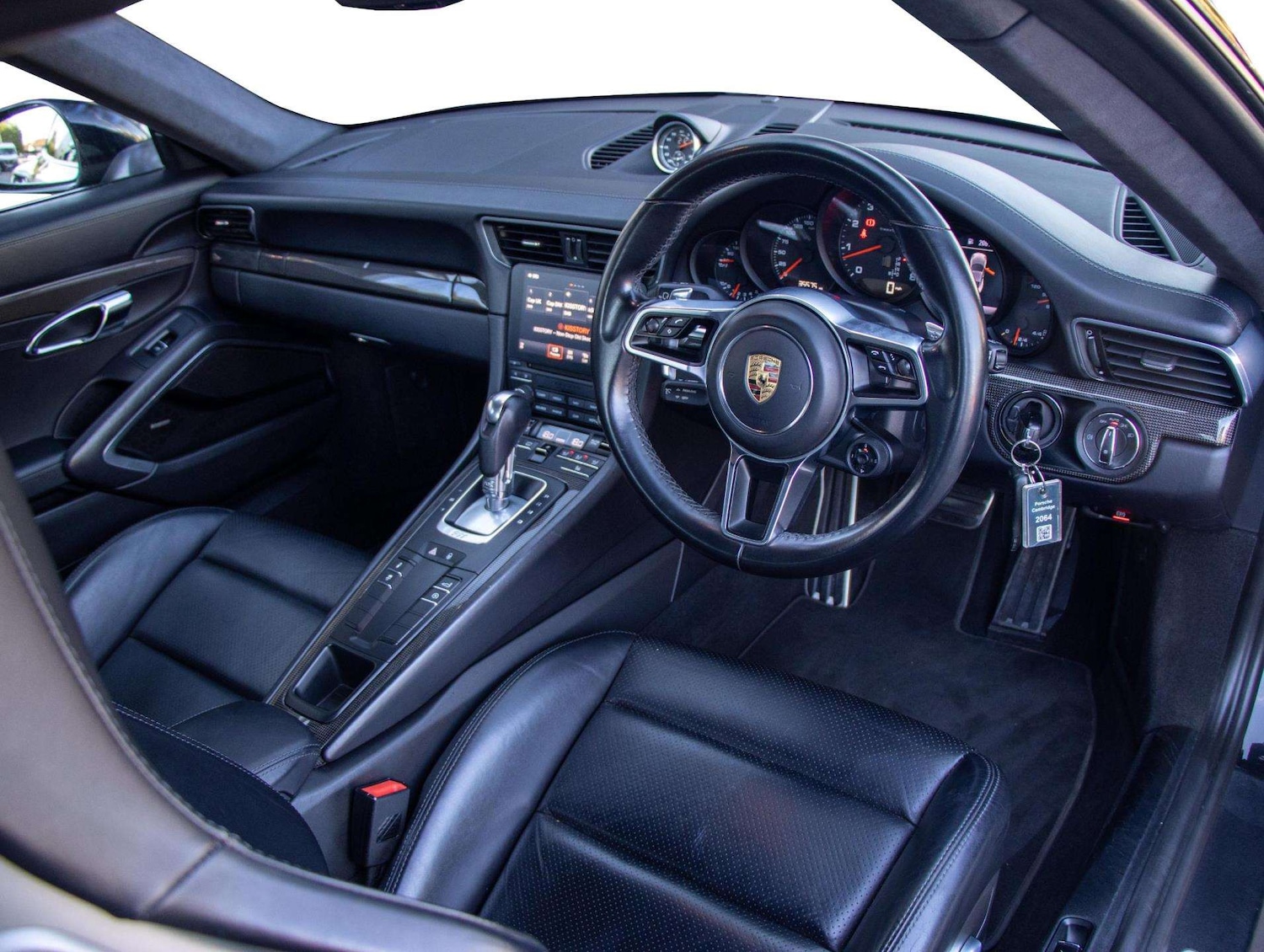 Used Porsche 911 2015 for sale - 76063297: Photo 4