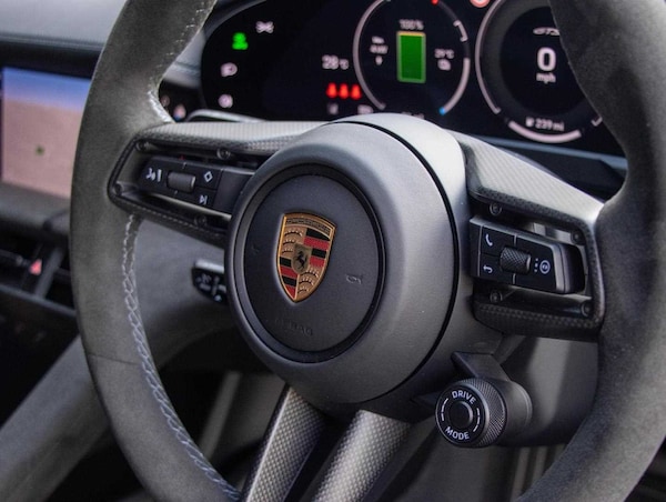 Used Porsche Taycan 2025 for sale - 75461077: Photo 13