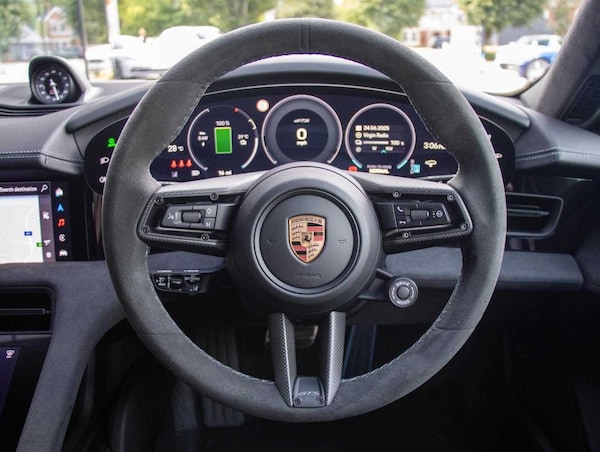 Used Porsche Taycan 2025 for sale - 75461077: Photo 14