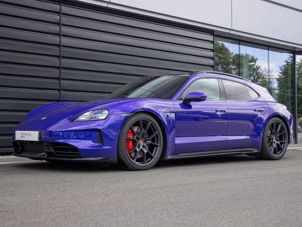 Used Porsche Taycan 2025 for sale - 75461077: Photo 17